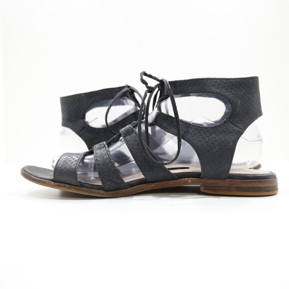 Vince Camuto Tany Black Leather Flat Gladiator Sandals - 9.5 - Picture 5 of 7